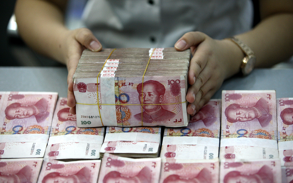 Доля юаня на торгах в России выросла в 14 раз