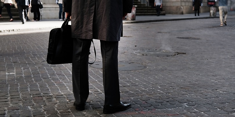 Что может случиться, когда Мосбиржу откроют. Эксперты о первом дне торгов