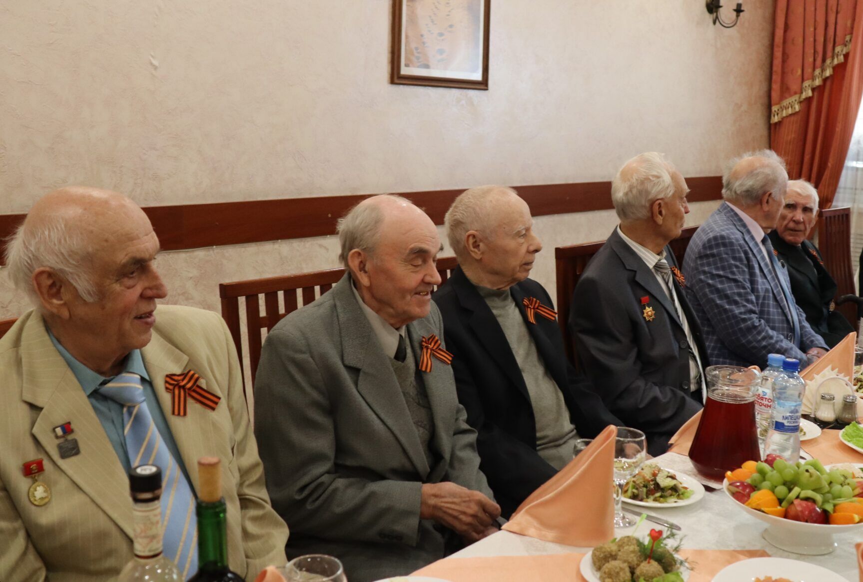 Липецким ветеранам-строителям устроили праздник