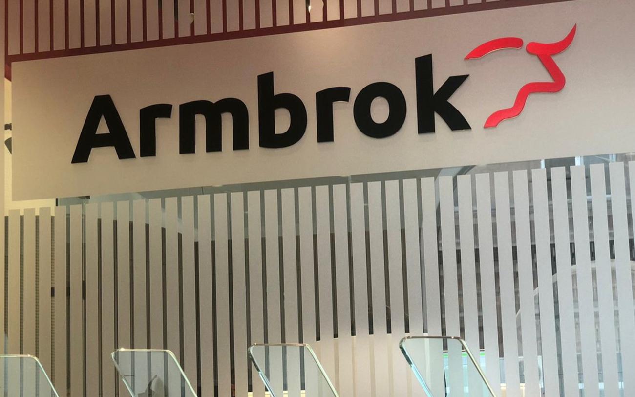 Брокер из Армении начал продажу обесценившихся на Западе российских акций