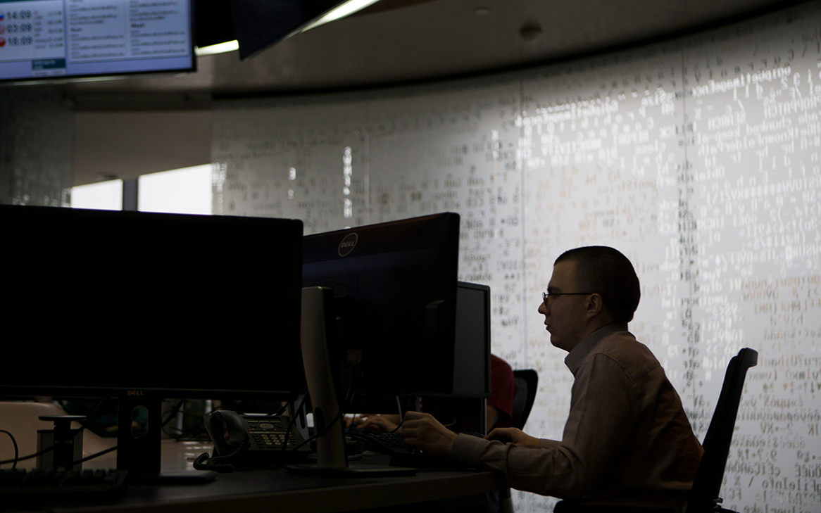 Число баз данных банковских клиентов на продажу в даркнете упало вдвое