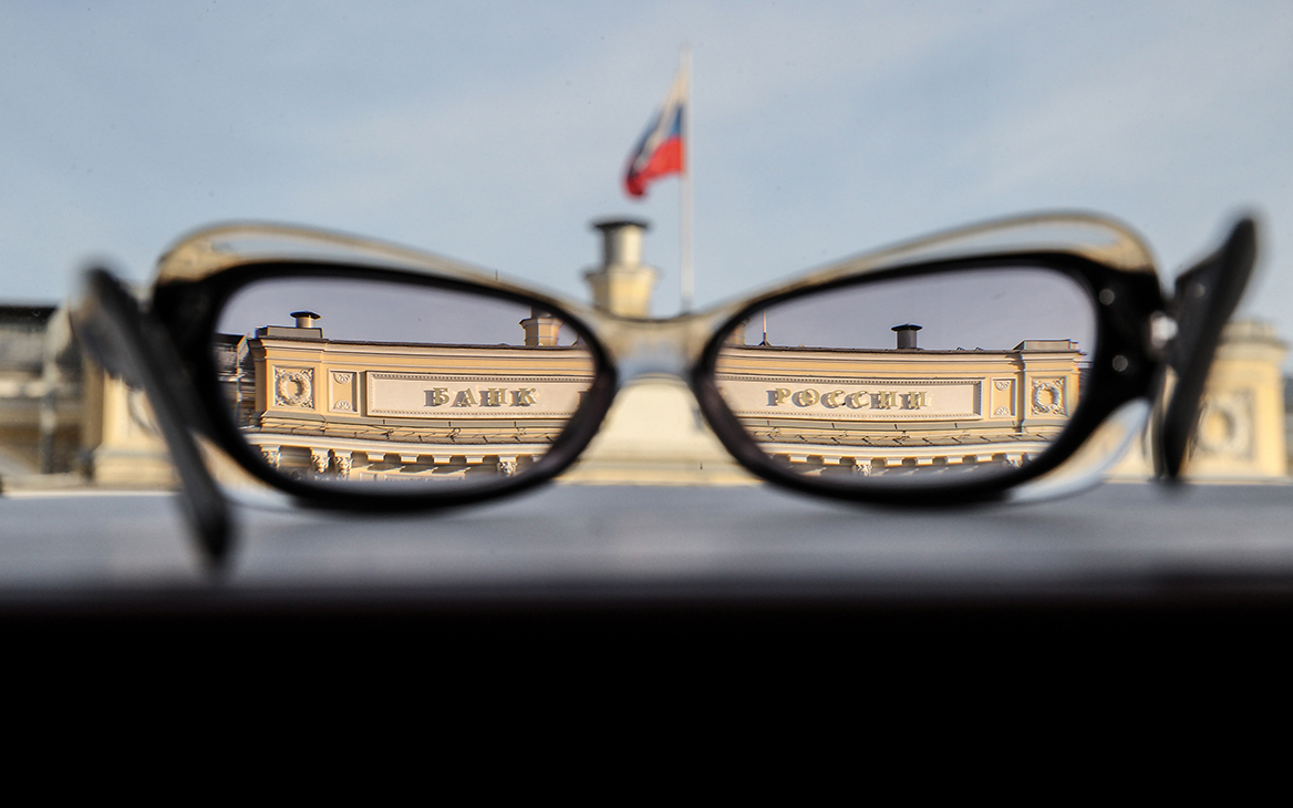 ЦБ запустил сервис жалоб на теневых владельцев финансовых организаций