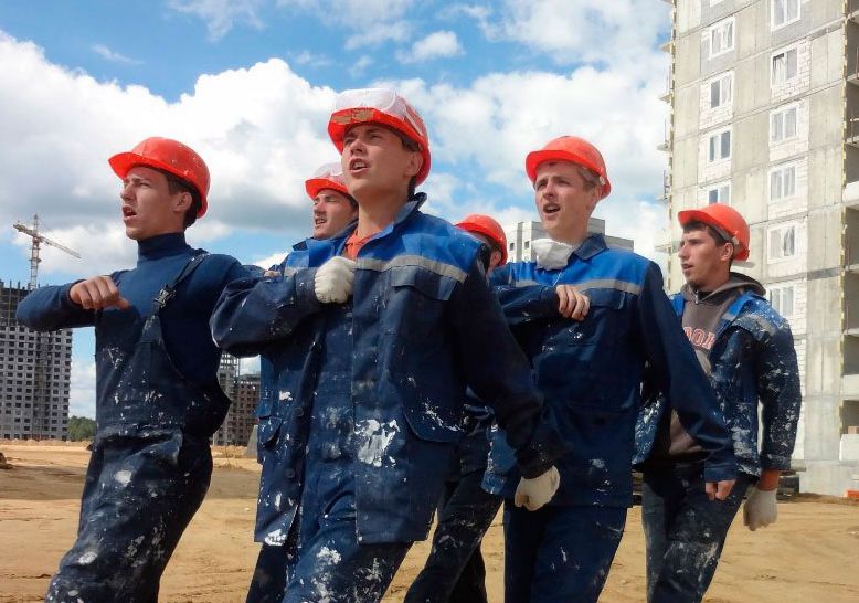 В столичном стройкомплексе придумали новый инструмент трудовой мотивации для молодёжи