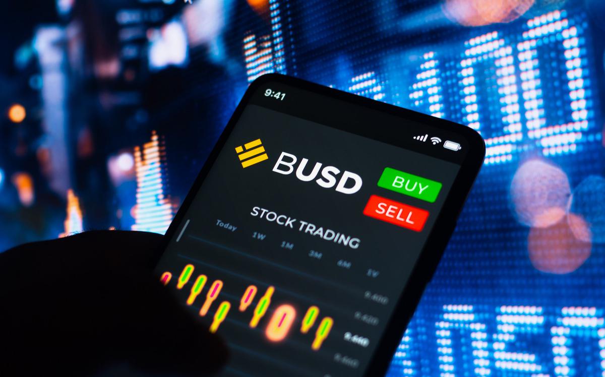 Минюст США проверит Binance на помощь России в обходе санкций