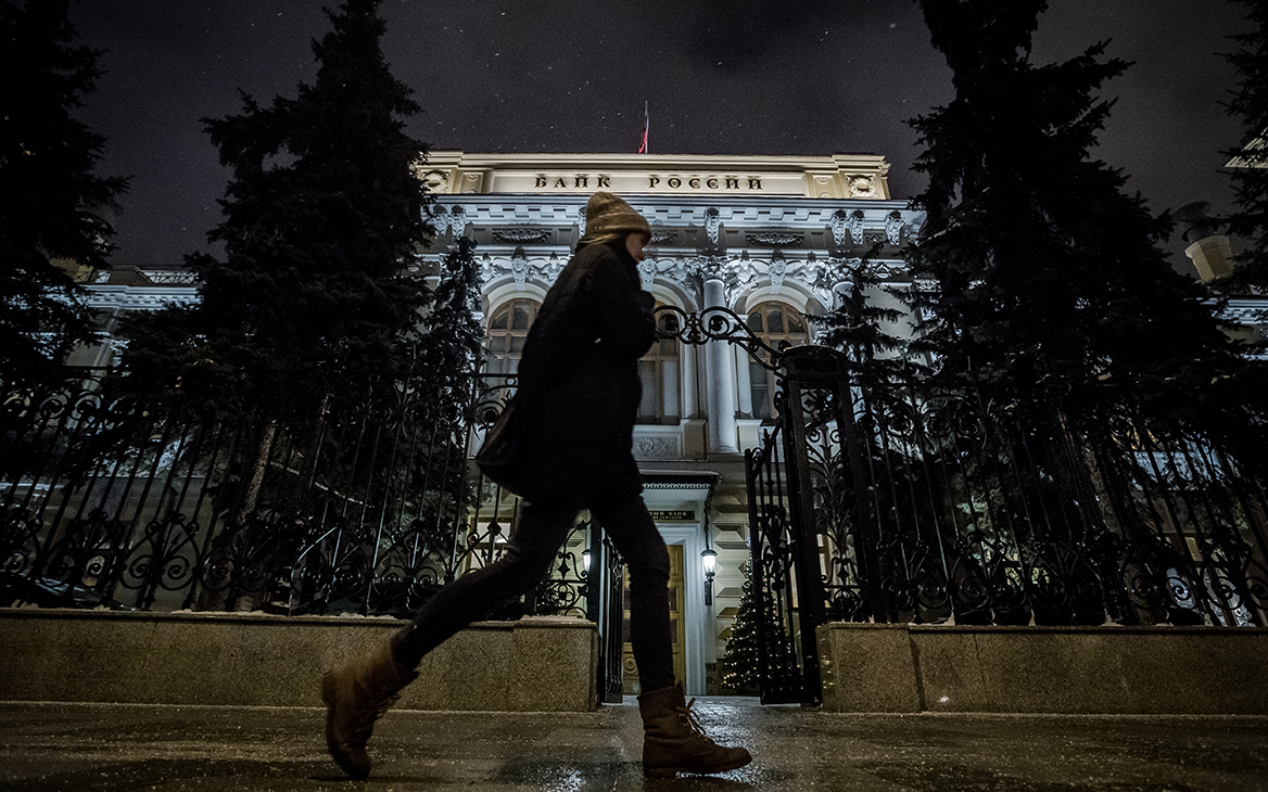 ЦБ протестирует обмен цифрового рубля на иностранные валюты