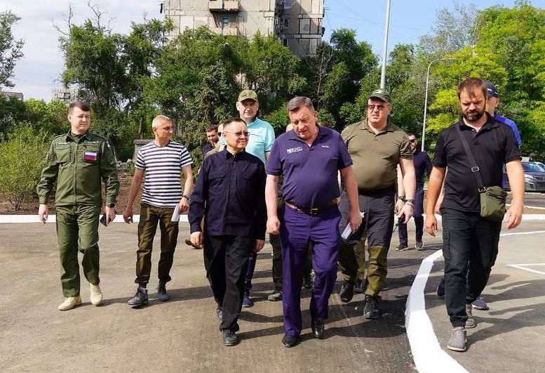 Глава Минстроя проинспектировал стройки в новых регионах РФ