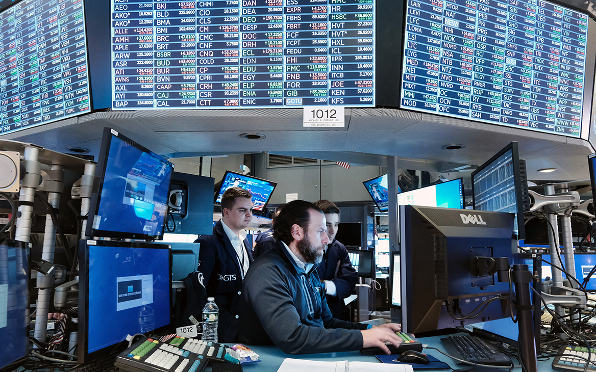 Россияне столкнулись с ограничениями на продажу иностранных бумаг