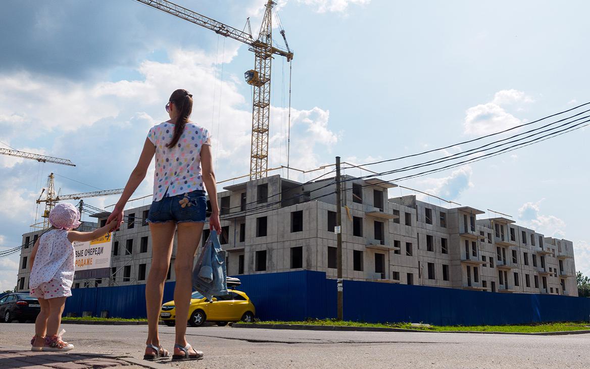 Минфин предложил на год продлить программу семейной ипотеки под 6%