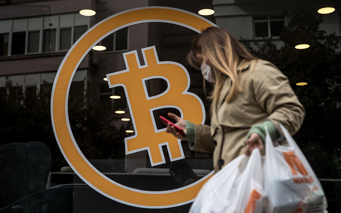 Bloomberg узнал, какой вариант по криптовалюте поддерживает Путин