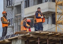 Петербург не готов отказаться от трудовых мигрантов