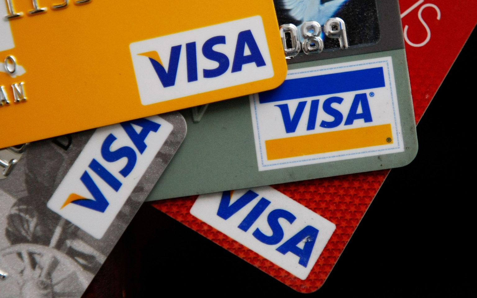 Visa оценила убытки после ухода из России