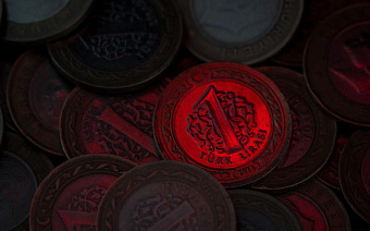 Forbes сообщил о списании средств россиян в турецком банке