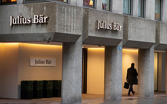 Глава Julius Baer назвал риски Швейцарии как «банка для сверхбогатых»