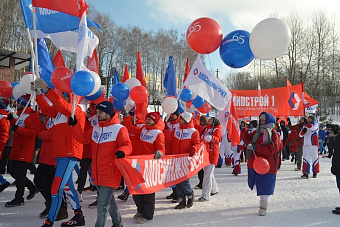 Московские строители вышли на лыжню