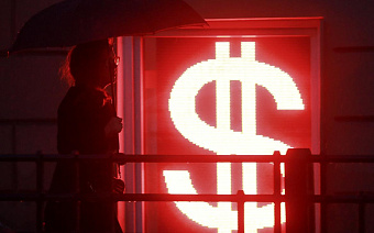 Рубль почти догнал доллар в экспортных расчетах