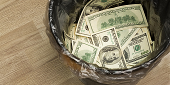 Юань, тенге, гонконгский доллар: как их купить и сколько можно заработать