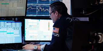 «Не стоит паниковать». Профессор Уортона предлагает выкупать провал