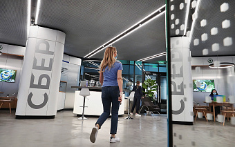 Сбербанк опроверг сообщения о сложностях с конвертацией рупий в рубли