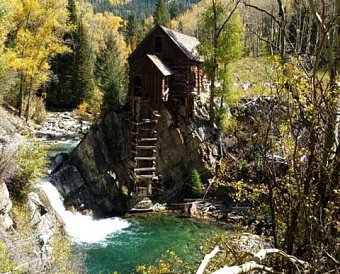 Налог на участок под ИЖС, используемый в бизнесе: и повышенная ставка, и коэффициенты